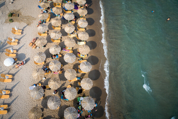 Πρεμιέρα για τις οργανωμένες παραλίες - Τα μέτρα που ισχύουν