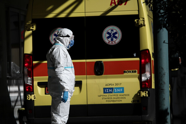 Κορωνοϊός στην Ελλάδα: νέα κρούσματα και θάνατοι σε 24 ώρες- Στους οι διασωληνωμένοι 