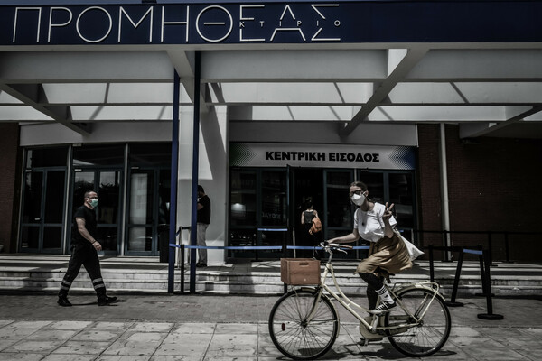 Βασιλακόπουλος: Ναι στα προνόμια σε εμβολιασμένους - «Έτοιμοι να αφήσουμε το lockdown» 
