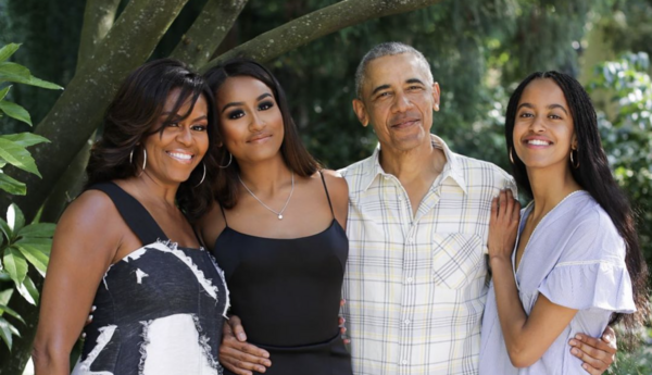Η Μισέλ Ομπάμα λέει πως φοβάται για τις κόρες της