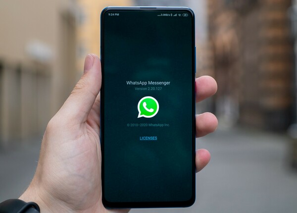 WhatsApp: Σε ισχύ οι νέοι όροι χρήσης από αύριο, τι αλλάζει στην εφαρμογή