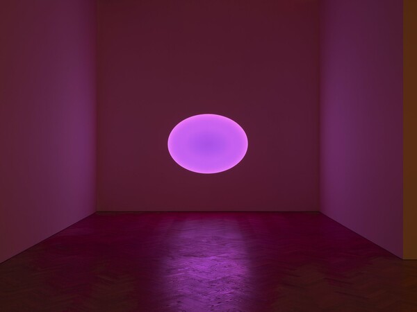 James Turrell: Ο μεγάλος λάτρης του φωτός, ο καλλιτέχνης της μεγάλης ουτοπίας