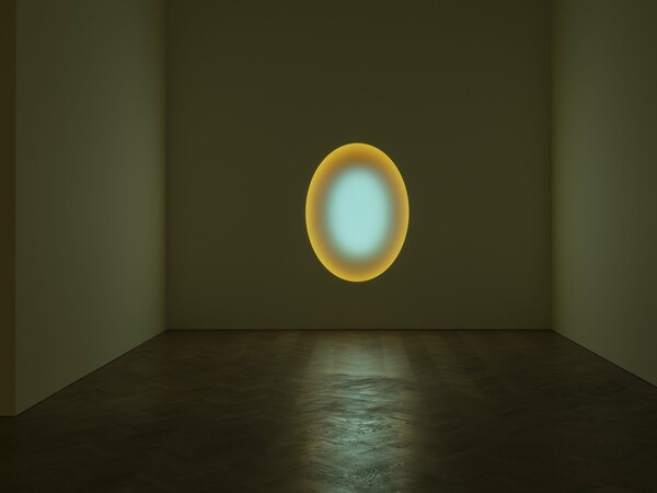 James Turrell: Ο μεγάλος λάτρης του φωτός, ο καλλιτέχνης της μεγάλης ουτοπίας