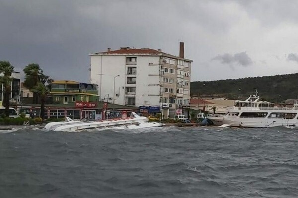 Σφοδρότατη κακοκαιρία στη Λέσβο: Ζημιές σε σπίτια και αυτοκίνητα - Καταστροφές και στο Αϊβαλί