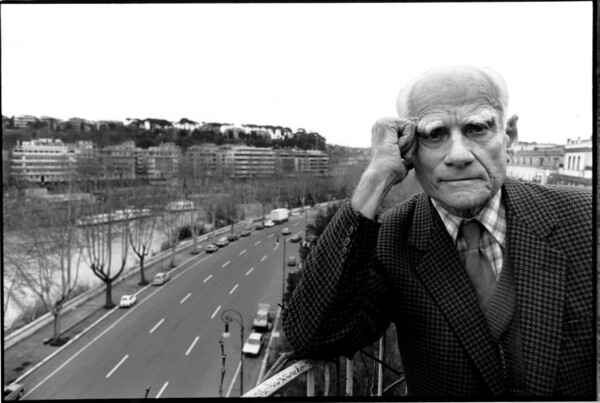 Alberto Moravia