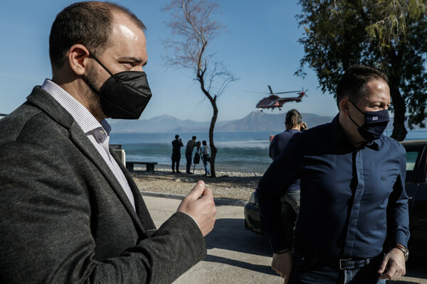 Φωτιά στον Σχίνο: Για τέταρτη μέρα καίει η πυρκαγιά στα Γεράνεια Όρη - «Μάχη» με τις διάσπαρτες εστίες