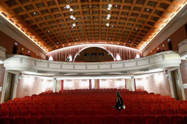 Moscow’s oldest cinema reopens after seven-year renovation