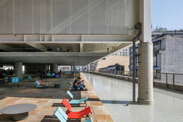 Πέθανε ο αρχιτέκτονας Paulo Mendes da Rocha, αναμορφωτής της πόλης του Σάο Παόλο, πατέρας του βραζιλιάνικου μπρουταλισμού