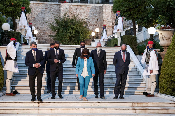 Προεδρικό Μέγαρο: Δείπνο για τα 40 χρόνια της Ελλάδας στην Ευρωπαϊκή Ένωση [ΦΩΤΟΓΡΑΦΙΕΣ] 