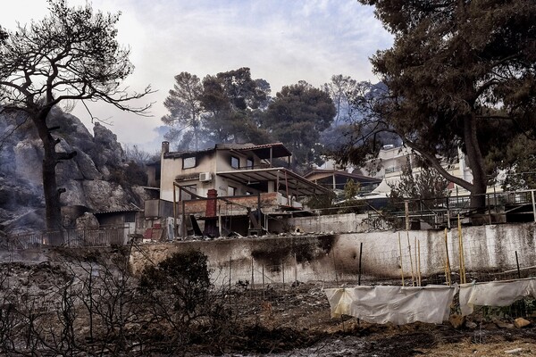 Πυρκαγιά στον Σχίνο: Το πόρισμα της πρώτης μελέτης – «Κίνδυνος για πλημμύρες και κατολισθήσεις»