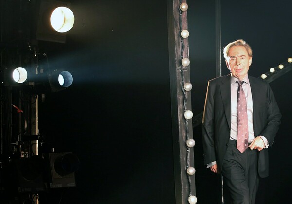 Ο Andrew Lloyd Webber θα ανοίξει ξανά τα θέατρα στο Λονδίνο «ακόμη κι αν συλληφθεί»