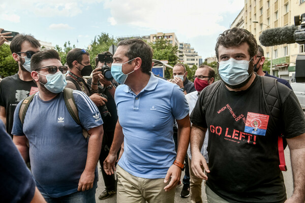 Κουτσούμπας: Οι εργαζόμενοι μπορούν να στείλουν το νομοσχέδιο στα σκουπίδια- Τσίπρας & Γεννηματά στην πορεία