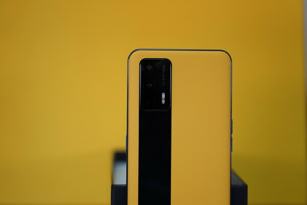 Το GT δεν είναι μόνο στα «super cars» αλλά και στη Realme