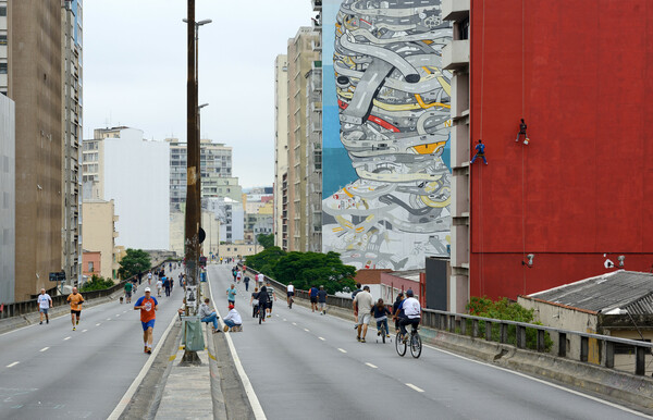 Τέχνη στους τοίχους: Πώς τα μεγάλης κλίμακας γκράφιτι μετέτρεψαν το Σάο Πάολο σε ανοιχτή γκαλερί 