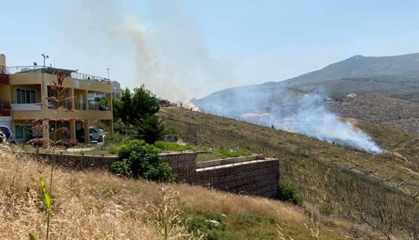 Φωτιά τώρα στο Νέο Βουτζά