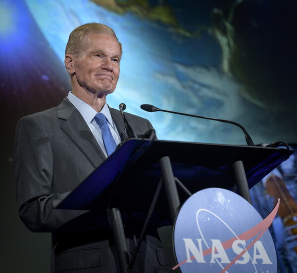 Επικεφαλής της NASA: Δεν πιστεύω ότι είμαστε μόνοι μας