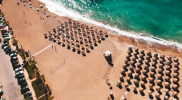 Beach & cocktail bars