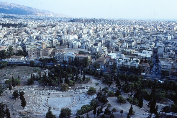 Στην Αθήνα το 1979