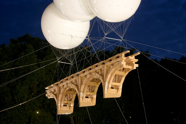 Rome Hosts Temporary Installation In Homage To Michelangelo's Bridge That Was Never Built