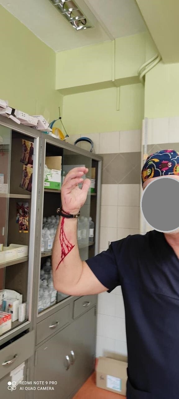 Κιάτο: Επίθεση με φαλτσέτα σε νοσηλευτή του κέντρου υγείας 