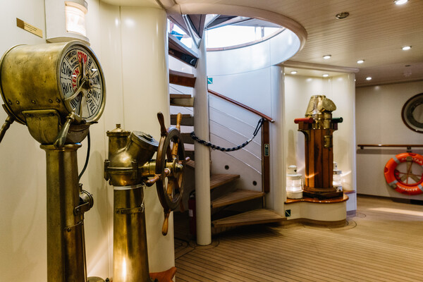 ΝΕΡΑΪΔΑ: Το μυθικό πλοίο του Αργοσαρωνικού πλωτό μουσείο στον Φλοίσβο