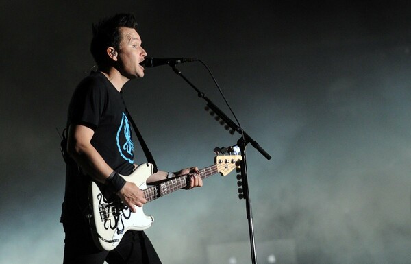 Blink-182: Ο frontman Mark Hoppus αποκαλύπτει ότι πάσχει από επιθετική μορφή καρκίνου στο αίμα [ΒΙΝΤΕΟ]