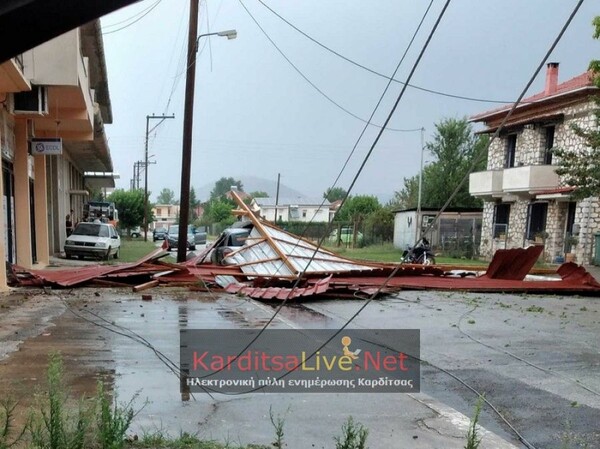 Καρδίτσα: Χαλάζι και ισχυροί άνεμοι - Έπεσαν δέντρα και σκεπές [ΕΙΚΟΝΕΣ & ΒΙΝΤΕΟ]