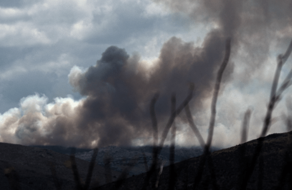 Φωτιά στην Αργολίδα: Εκκενώθηκε προληπτικά το χωριό Γκάτζια (Εικόνες)