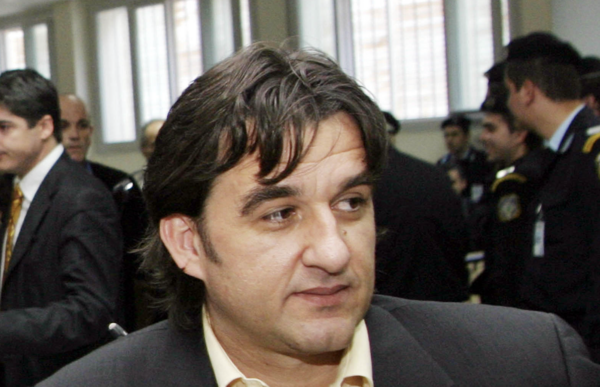 17 Νοέμβρη: Αποφυλακίστηκε ο Ηρακλής Κωστάρης- Είχε καταδικαστεί σε ισόβια για συμμετοχή στη δολοφονία Μπακογιάννη 