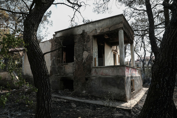 Βαρυμπόμπη: Έκτακτη σύσκεψη για τα μέτρα στήριξης στους πληγέντες από την πυρκαγιά