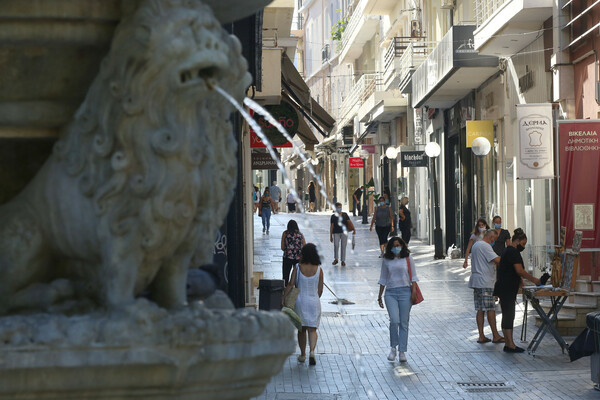 Κρήτη - Τοπικά ΜΜΕ: Θέμα ωρών η ανακοίνωση μίνι lockdown στο Ηράκλειο 