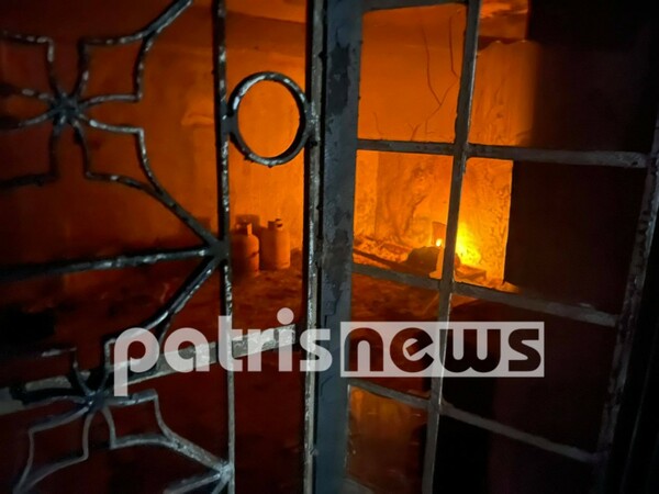 Φωτιά στη Γορτυνία: Μάχη να μην περάσει στο Μαίναλο - Εκκενώθηκε το Καλλιάνι