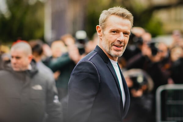 LAMBERT WILSON συνέντευξη/ΟΙ 7 ΟΙΚΟΓΕΝΕΙΕΣ ΤΗΣ ΜΕΤΑΜΟΡΦΩΣΗΣ