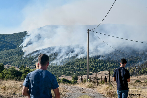 Στην Κρήτη έφτασε ο καπνός από τις νέες πυρκαγιές της Αττικής