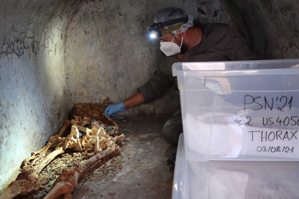 Εντοπίστηκαν τα καλύτερα διατηρημένα ανθρώπινα λείψανα που έχουν βρεθεί ποτέ στην Πομπηία 