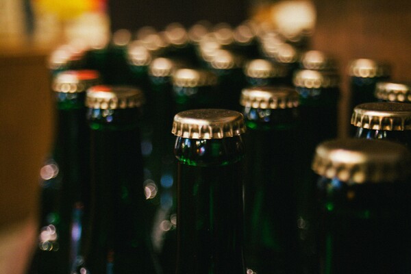Οι θάνατοι από αλκοόλ αυξήθηκαν κατακόρυφα το 2020, εν μέσω πανδημίας, στη Σκωτία