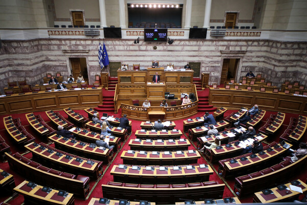 Βουλή: Στις 10:30 η συζήτηση για τη διαχείριση των καταστροφικών πυρκαγιών και τα μέτρα αποκατάστασης