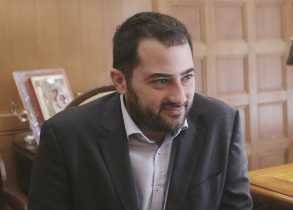 Φωτιές: «Ντόμινο» μετά την αναφορά του περιφερειάρχη Σπανού σε «εντολή μη κατάσβεσης» στην Εύβοια