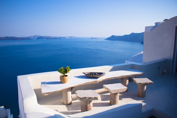 Αυτά είναι τα τρία ελληνικά νησιά που προσελκύουν το επενδυτικό ενδιαφέρον εκατομμυριούχων