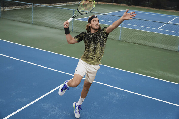 To ADIDAS BARRICADE επιστρέφει – το πιο επιτυχημένο παπούτσι τένις κάνει την επιστροφή του στα γήπεδα όλου του κόσμου