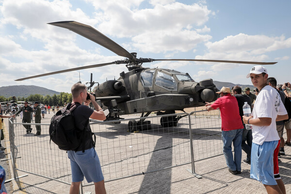 Athens Flying Week: Εικόνες από την επίδειξη rafale