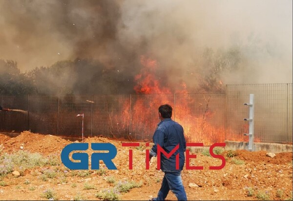 Φωτιά κοντά στο Ιατρικό Διαβαλκανικό Θεσσαλονίκης