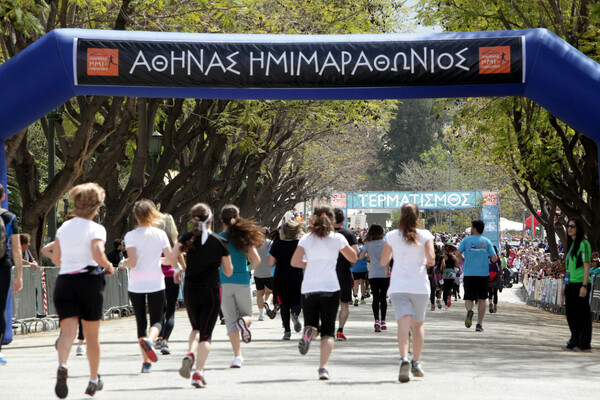 Την Κυριακή ο Ημιμαραθώνιος της Αθήνας- Θα είναι πλέον αφιερωμένος στο Μίκη Θεοδωράκη