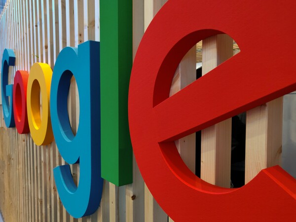 Guardian: Χιλιάδες εργαζόμενοι σε δεκάδες χώρες υποαμείβονταν από τη Google 