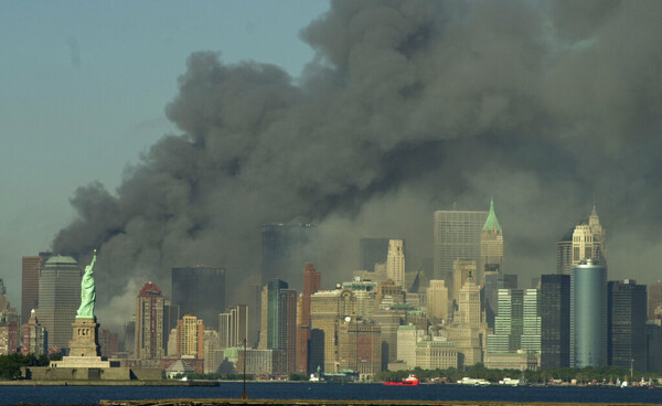 11η Σεπτεμβρίου, 20 χρόνια μετά: Η ημέρα που η Αμερική ανακαλύπτει πως είναι ευάλωτη - Ένα χρονικό 