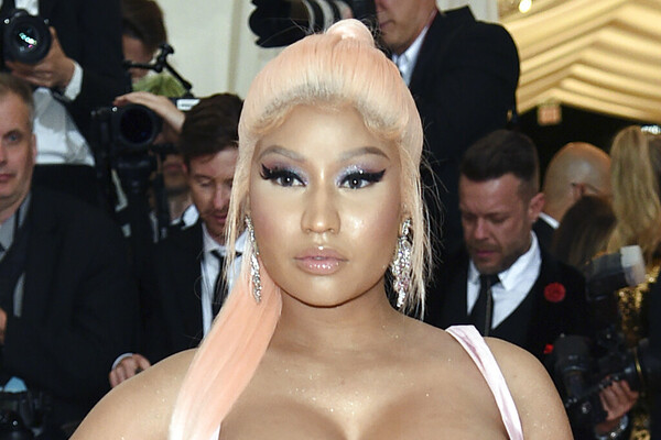 Η Nicki Minaj δεν πήγε στο Met Gala: Το tweet για τους «πρησμένους όρχεις» και το τρολάρισμα στα social media 