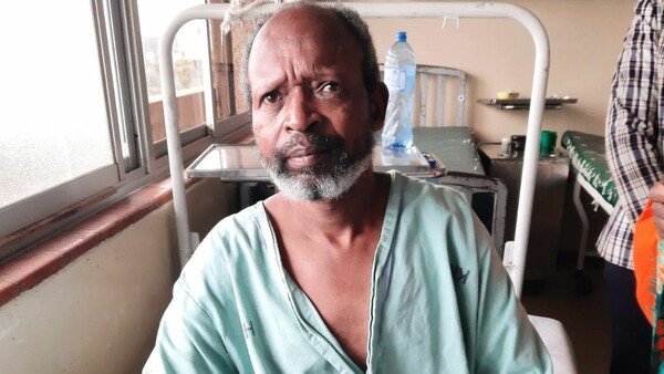 Κένυα: Αστυνομικός ξύπνησε από κώμα έπειτα από 9 μήνες και έμαθε ότι έχει απολυθεί