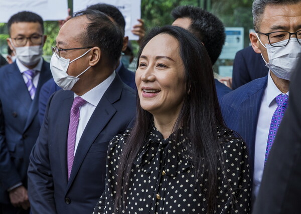 Καναδάς: Ελεύθερη η οικονομική διευθύντρια της Huawei - Δύο Καναδούς αποφυλάκισε η Κίνα