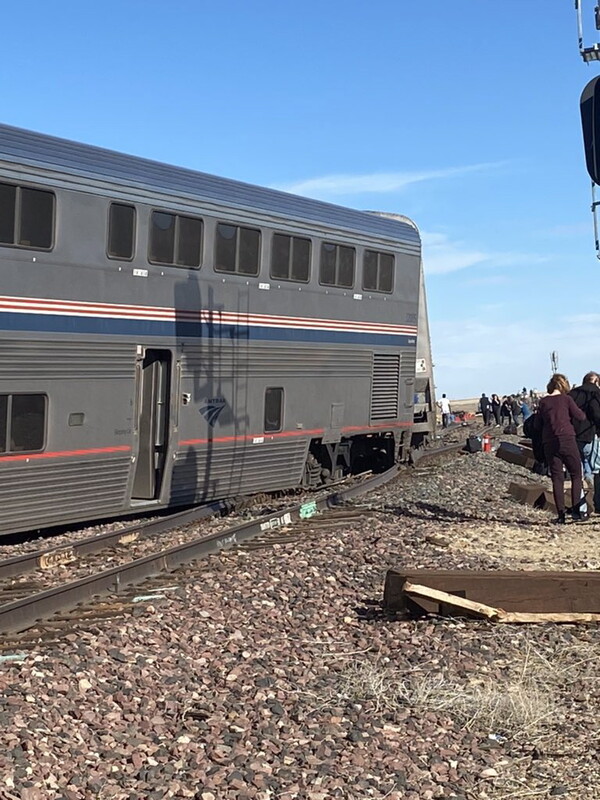 ΗΠΑ: Τουλάχιστον τρεις νεκροί από εκτροχιασμό τρένου