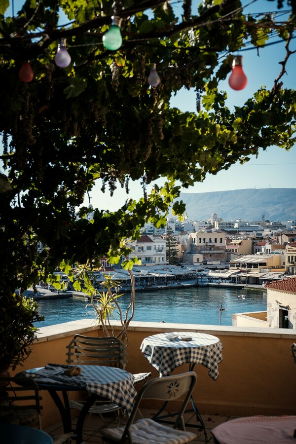 Κερδίζει το στοίχημα του τουρισμού η Κρήτη: Στο 95% η ξενοδοχειακή πληρότητα τον Αύγουστο - Αφίξεις έως και τον Νοέμβριο
